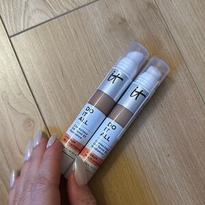 IT Cosmetics Do It All Concealer -